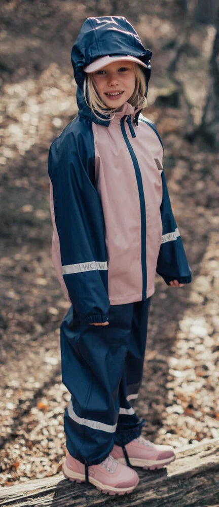 Paketpris - Stella regnställ & Alex vinterstövlar rosa